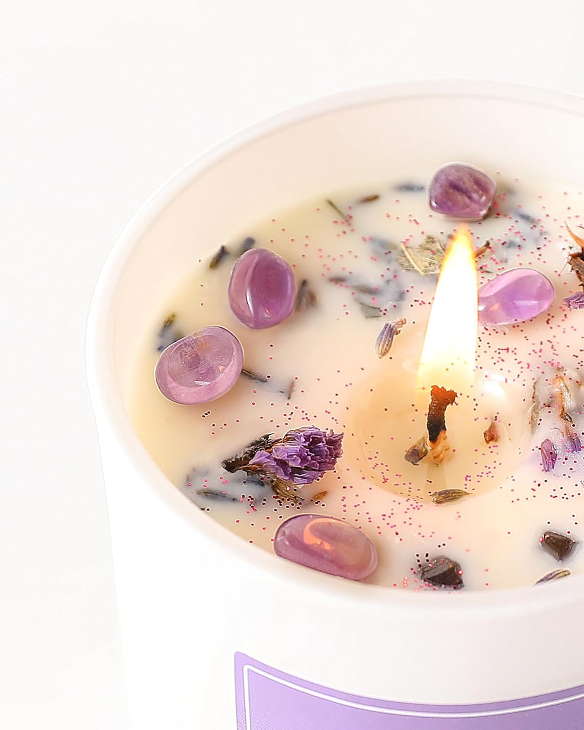 Lavender Scented Candles for Women - Aromatherapy Candle with Crystals Inside, 10Oz Soy Candles for Home Scented, Birthday Gifts Mothers Day Candle for Women Mom